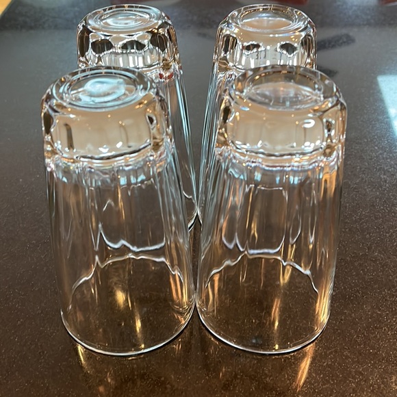 Drinking Glasses - Nice, Clear Glasses. Set of 4 - Picture 5 of 8